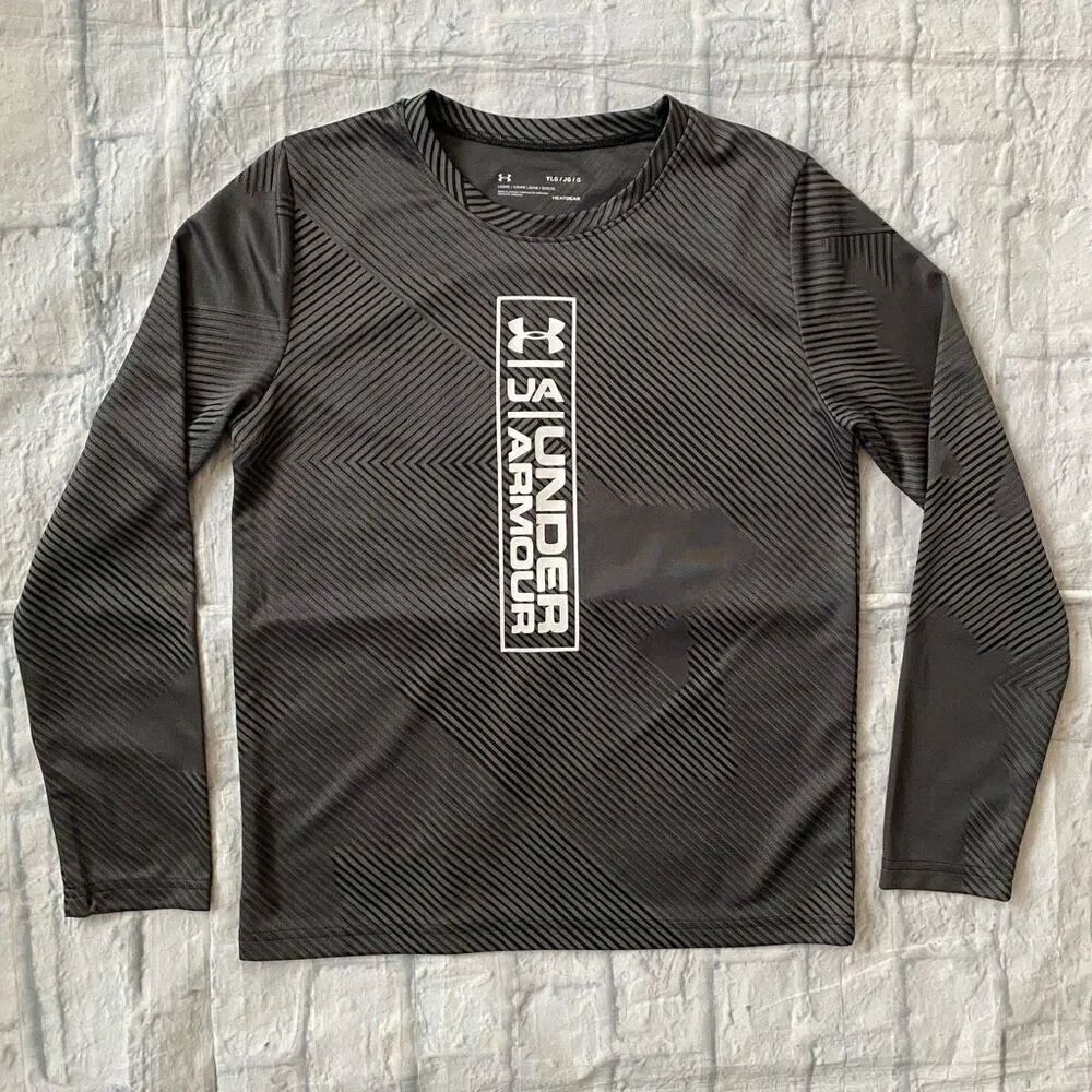 Under Armour youth boys L loose fit heatgear Crewneck Longsleeve shirt grey
